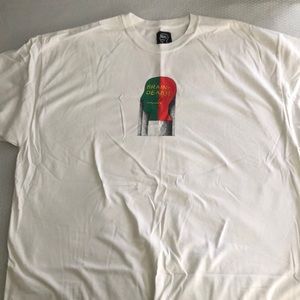 Brain dead tee